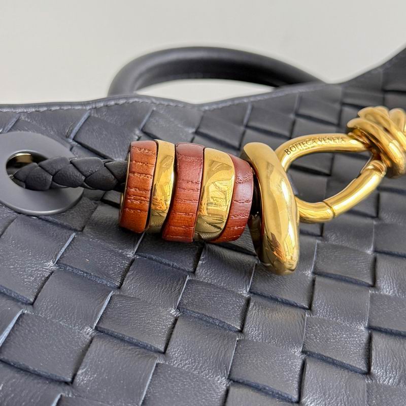 BTVA-Bags - Strap Story - 330