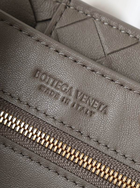 BTVA-Bags - Strap Story - 504