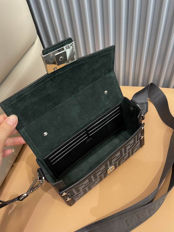 FDNI-Bags - Strap Story - 061