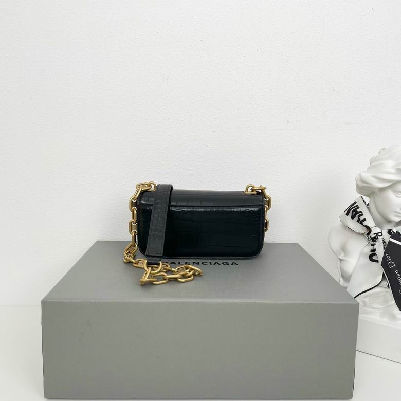BLGA-Bags - Strap Story - 598
