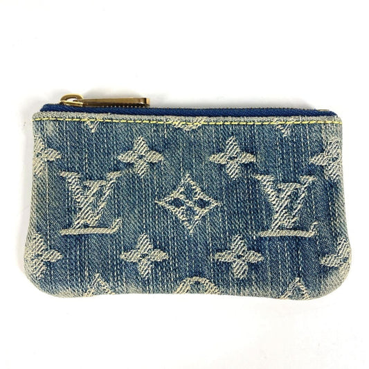 StrapStory - Wristlet 681