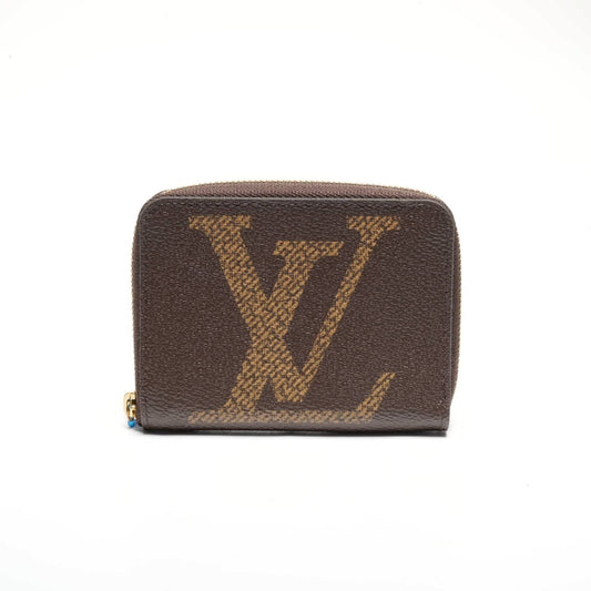 StrapStory - Wristlet 960