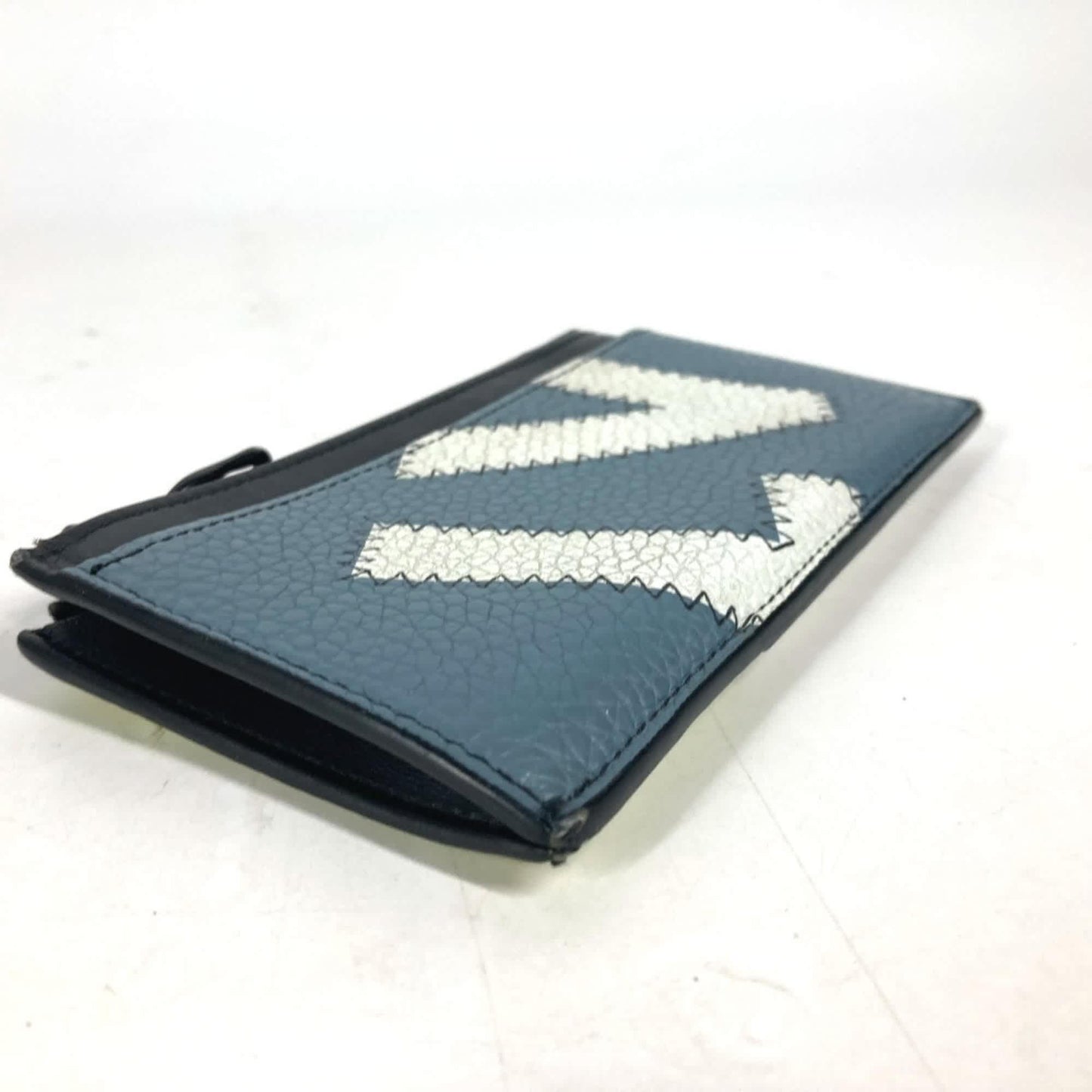 StrapStory - Wristlet 712