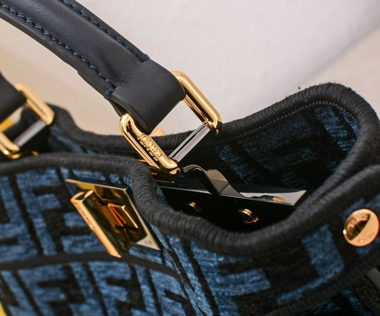 FDNI-Bags - Strap Story - 404