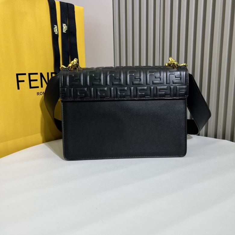 FDNI-Bags - Strap Story - 087