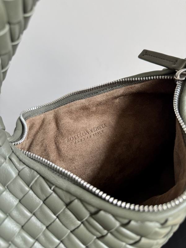 BTVA-Bags - Strap Story - 383