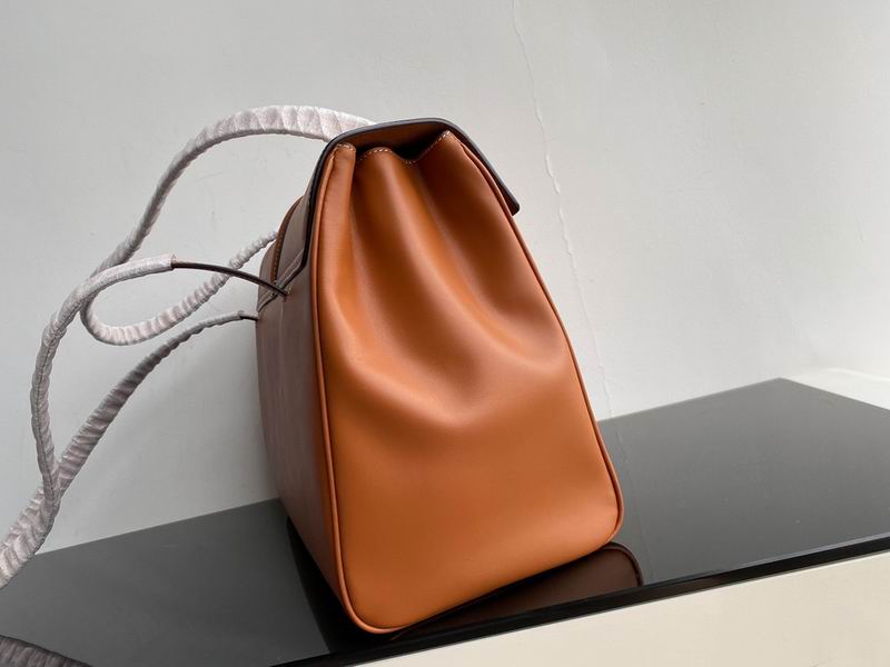 CLNE-Bags - Strap Story - 606