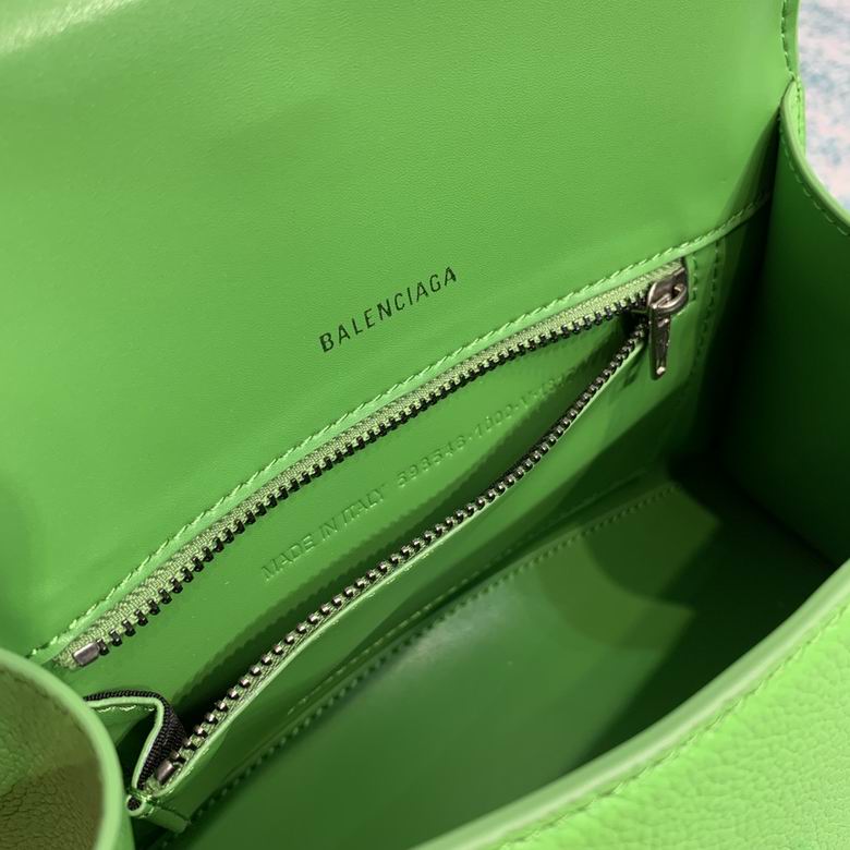 BLGA-Bags - Strap Story - 099
