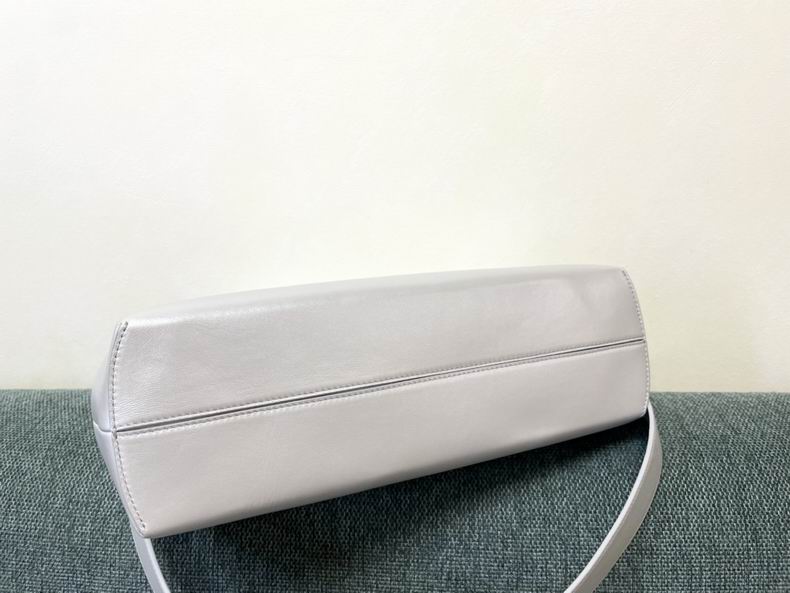 FDNI-Bags - Strap Story - 620
