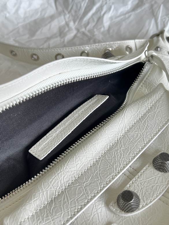 BLGA-Bags - Strap Story - 093