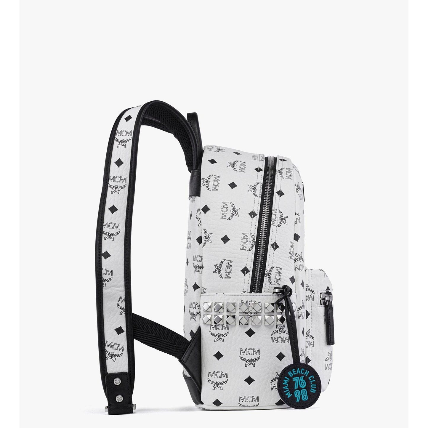StrapStory - Backpack 1040