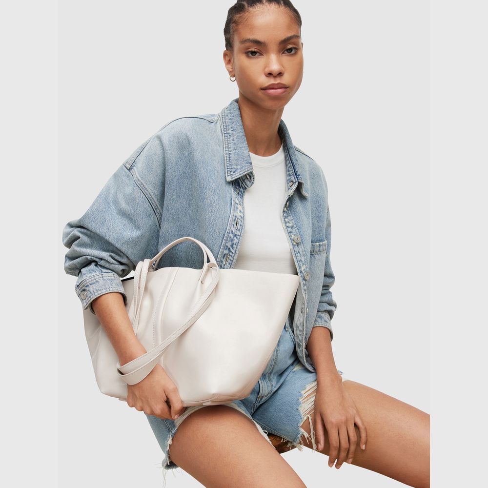 StrapStory - Tote Bag 212