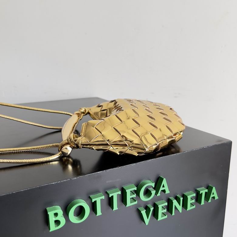BTVA-Bags - Strap Story - 202