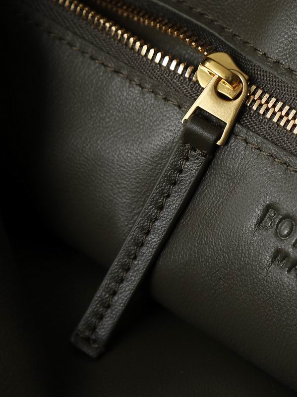 BTVA-Bags - Strap Story - 540