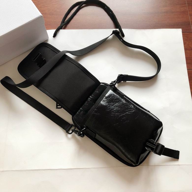 BLGA-Bags - Strap Story - 115