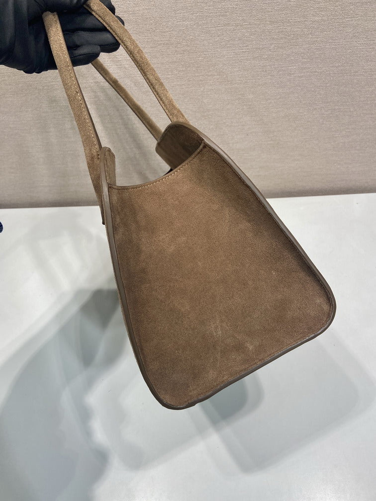PRD-Bags - Strap Story - 1950