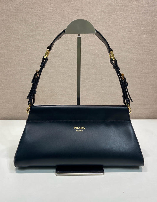 PRD-Bags - Strap Story - 1880