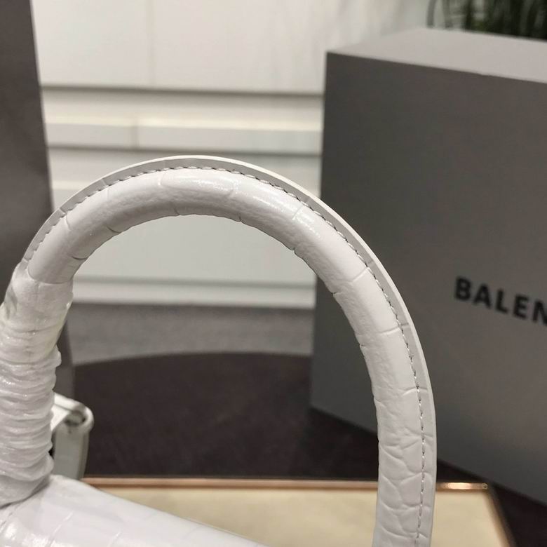 BLGA-Bags - Strap Story - 480