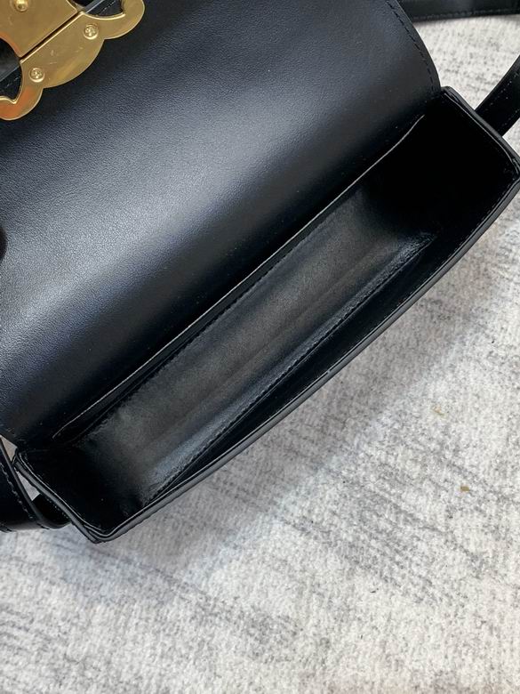 CLNE-Bags - Strap Story - 720