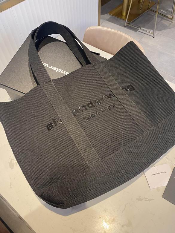 AXWG-Bag - Strap Story - 006