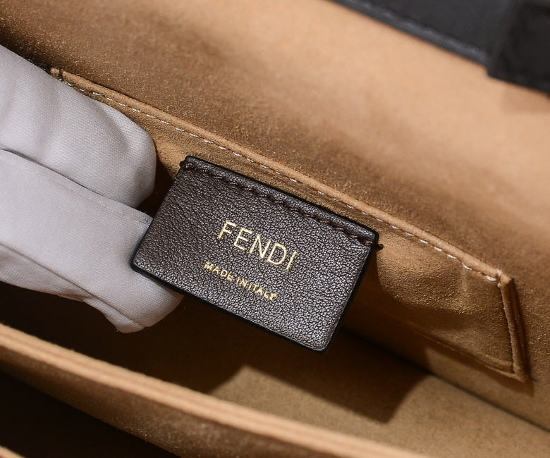 FDNI-Bags - Strap Story - 371