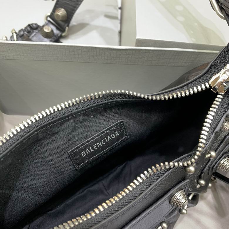BLGA-Bags - Strap Story - 553