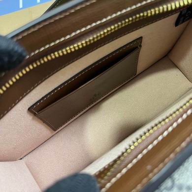 GGCC-Bags - Strap Story - 902