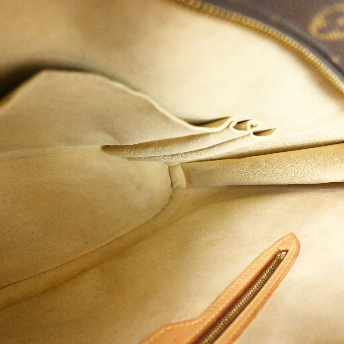 StrapStory - Tote Bag 2551