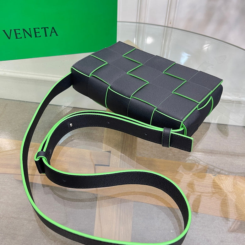BTVA-Bags - Strap Story - 210