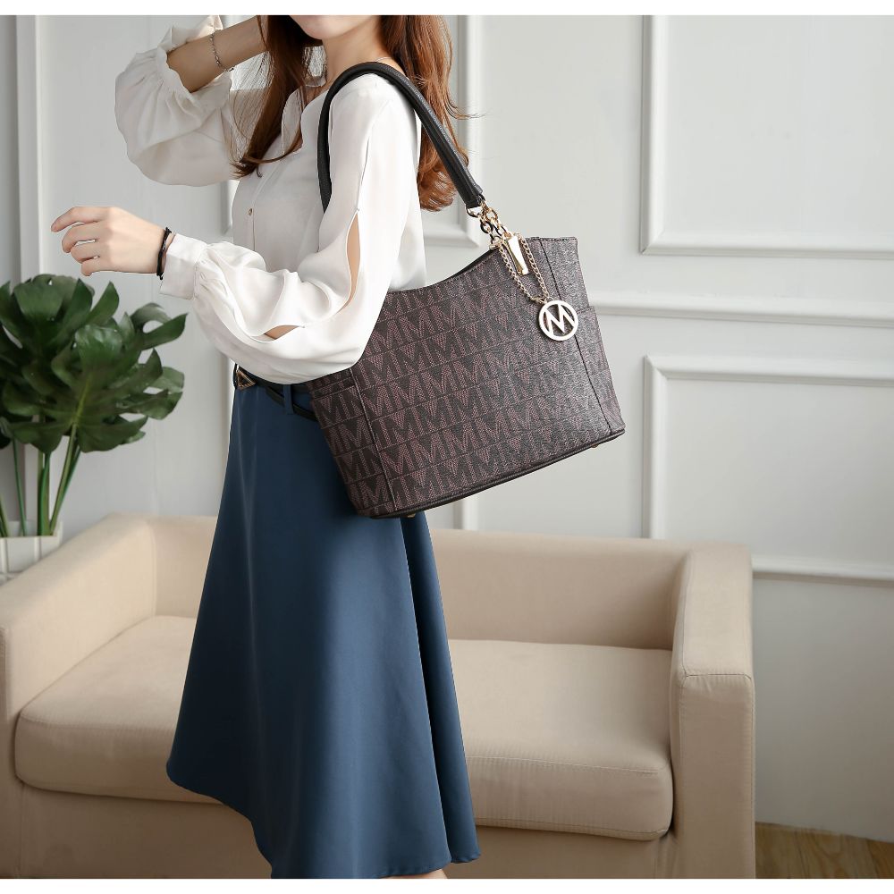 StrapStory - Tote Bag 091