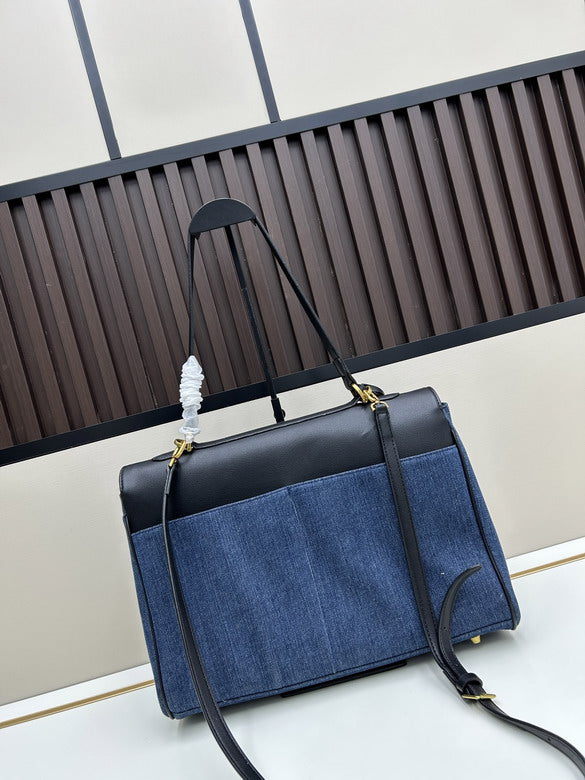 BLGA-Bags - Strap Story - 789