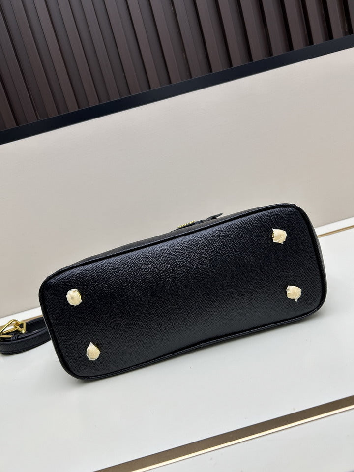 PRD-Bags - Strap Story - 1909