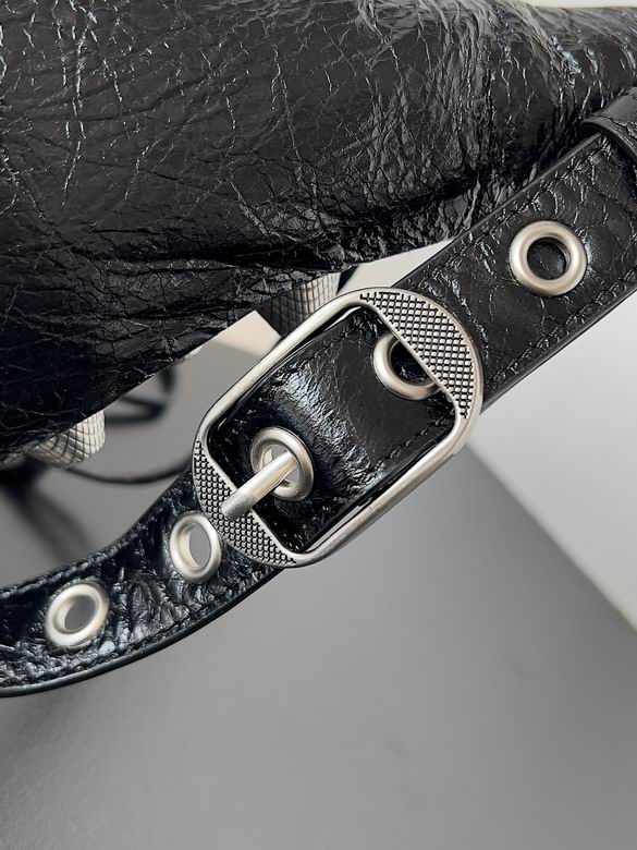BLGA-Bags - Strap Story - 096