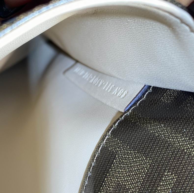 FDNI-Bags - Strap Story - 736