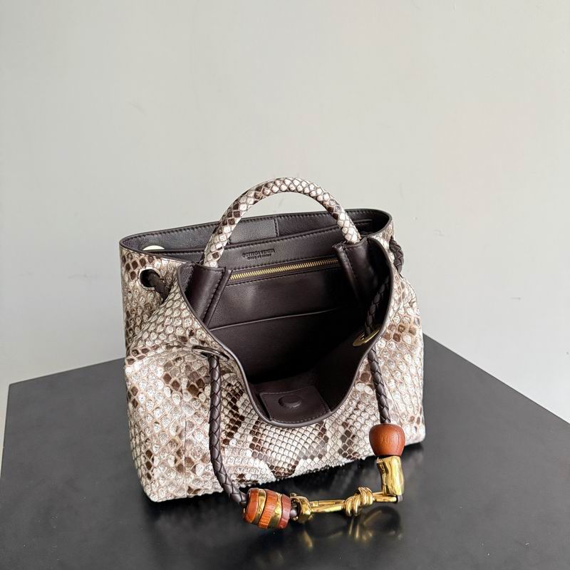 BTVA-Bags - Strap Story - 359