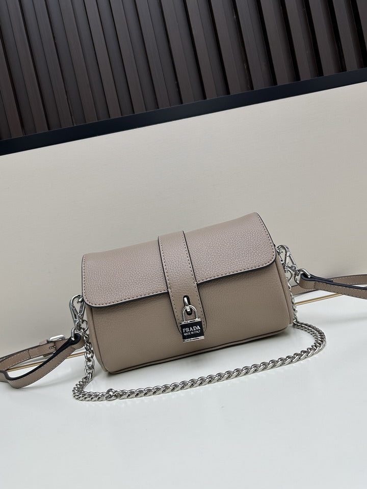 PRD-Bags - Strap Story - 1802