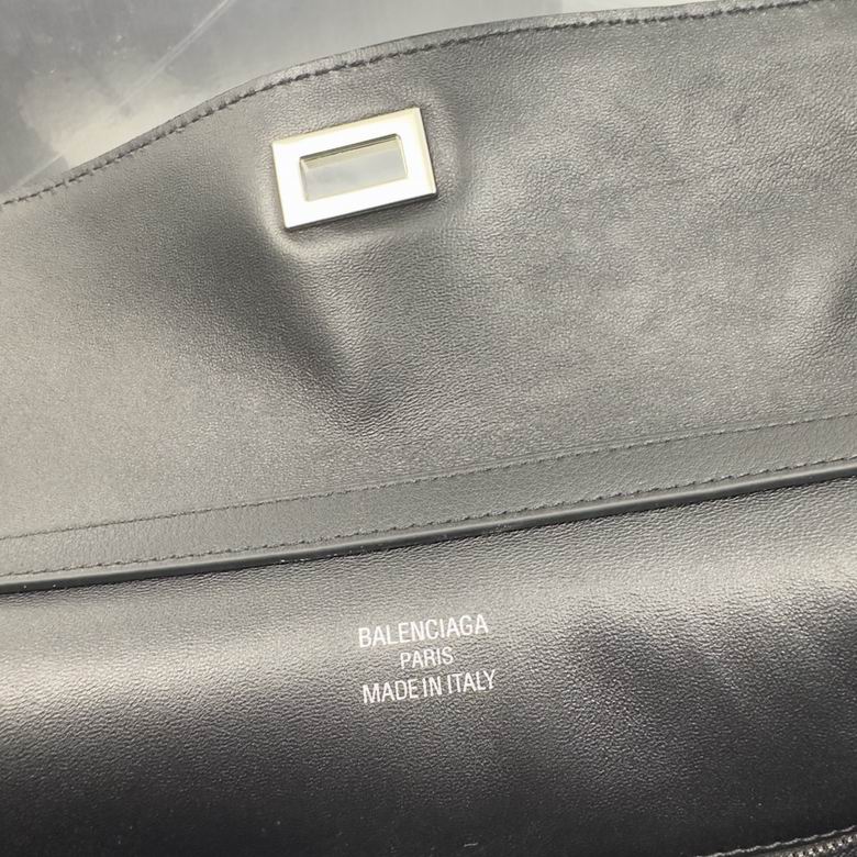 BLGA-Bags - Strap Story - 001