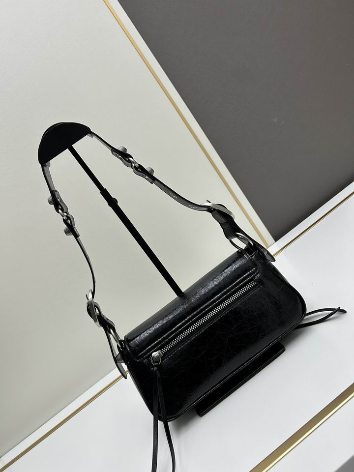 BLGA-Bags - Strap Story - 907