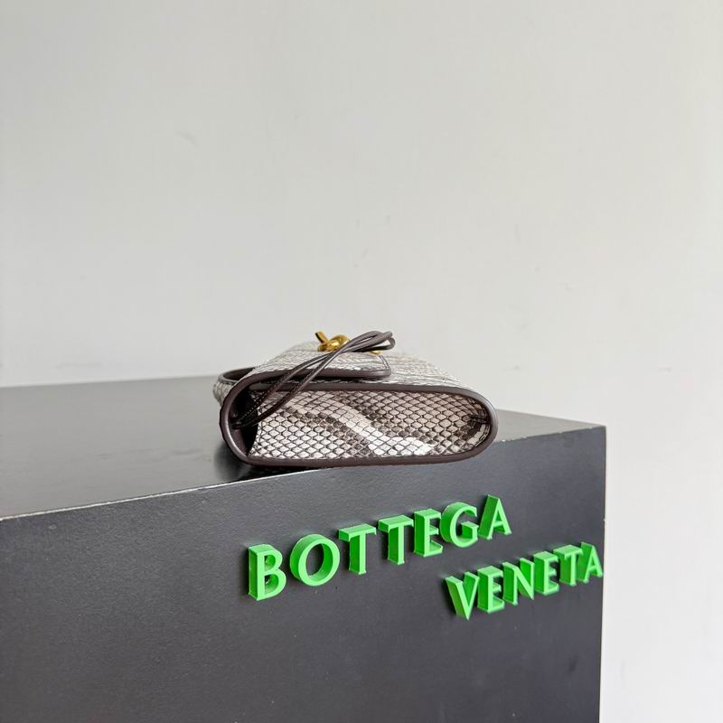 BTVA-Bags - Strap Story - 607