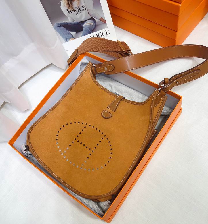 HMSM-Bags - Strap Story - 019
