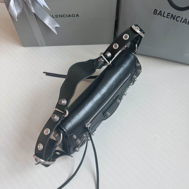BLGA-Bags - Strap Story - 575