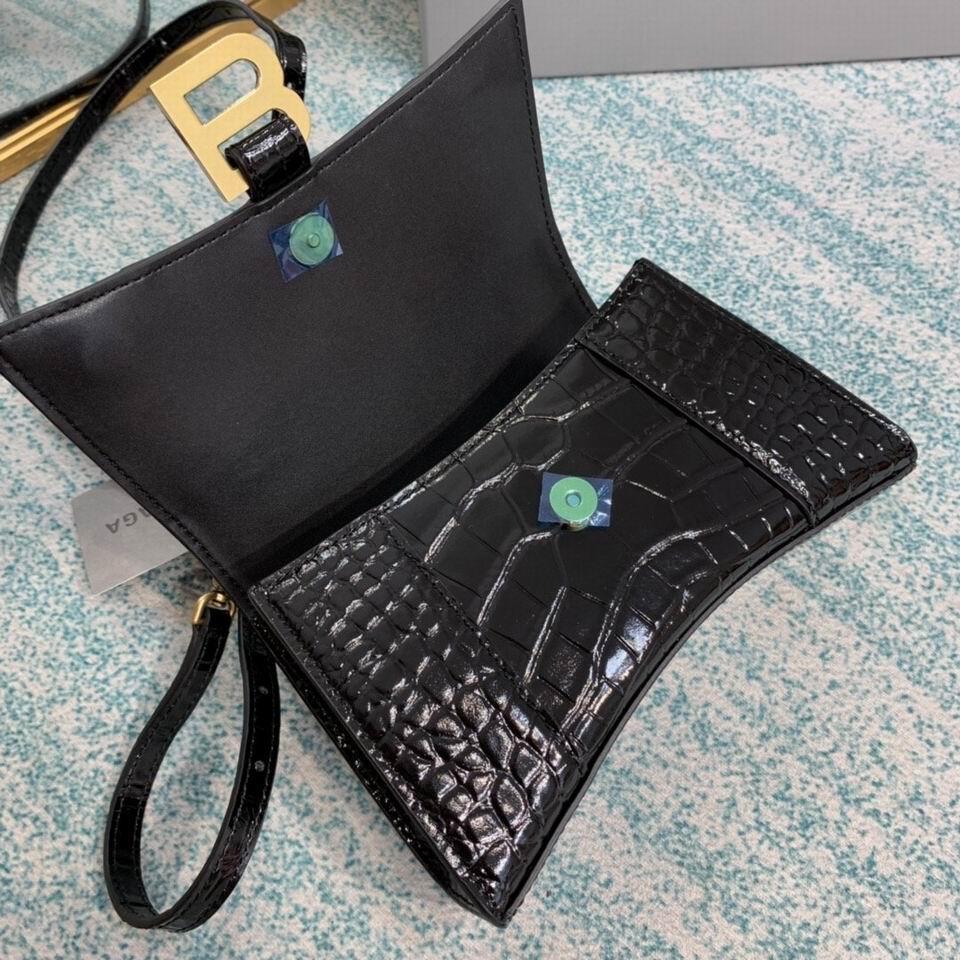 BLGA-Bags - Strap Story - 129