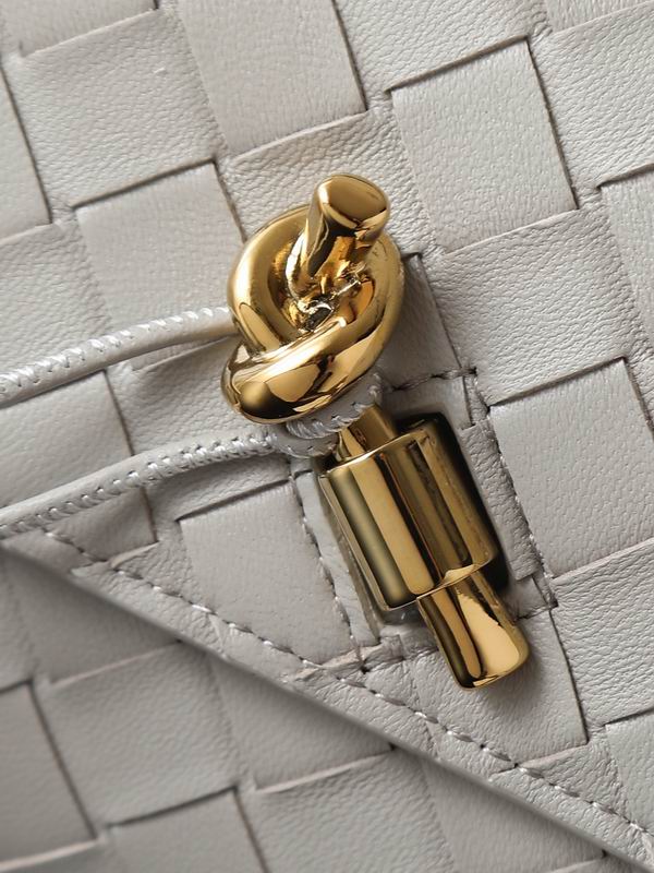 BTVA-Bags - Strap Story - 590