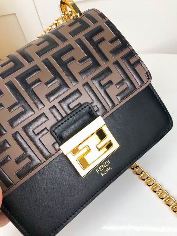 FDNI-Bags - Strap Story - 088