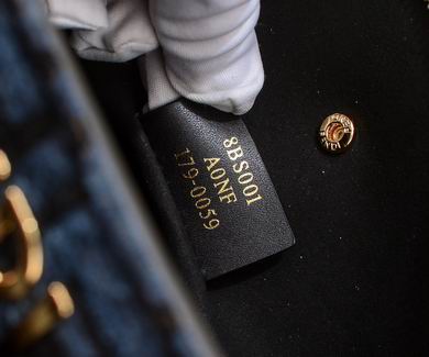 FDNI-Bags - Strap Story - 216