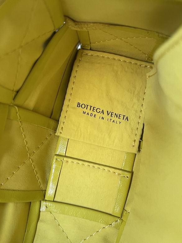 BTVA-Bags - Strap Story - 150