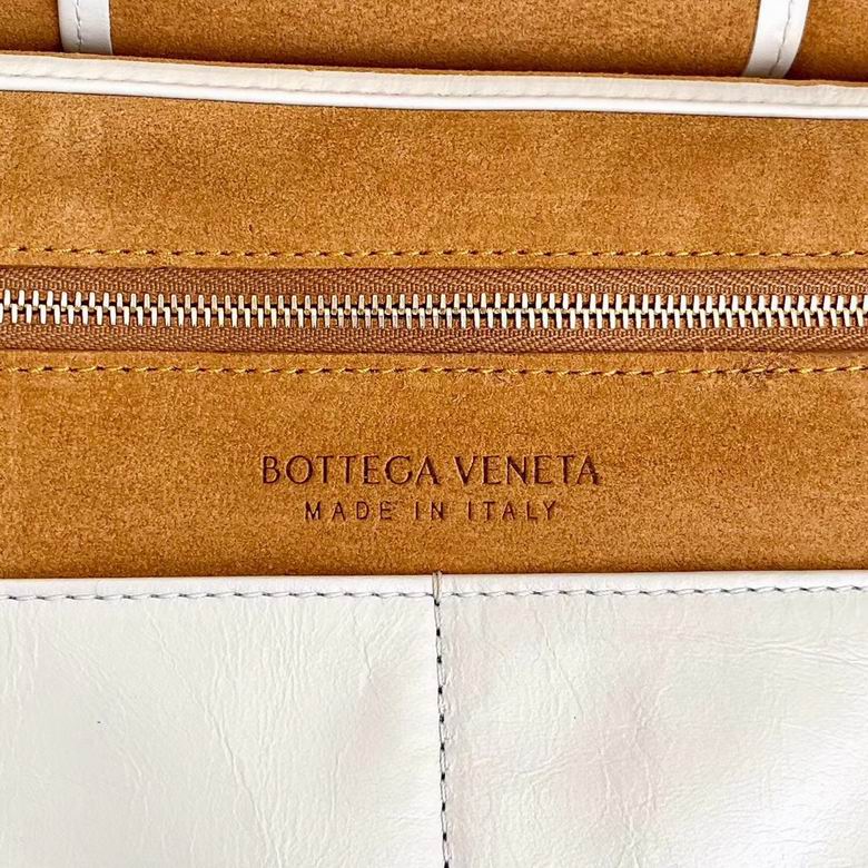 BTVA-Bags - Strap Story - 110