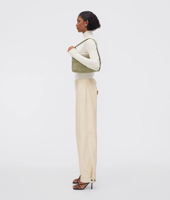 BTVA-Bags - Strap Story - 204