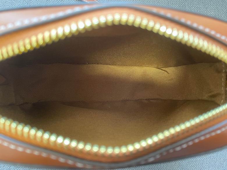 CLNE-Bags - Strap Story - 200