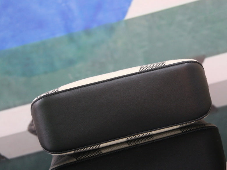 HMSM-Bags - Strap Story - 028